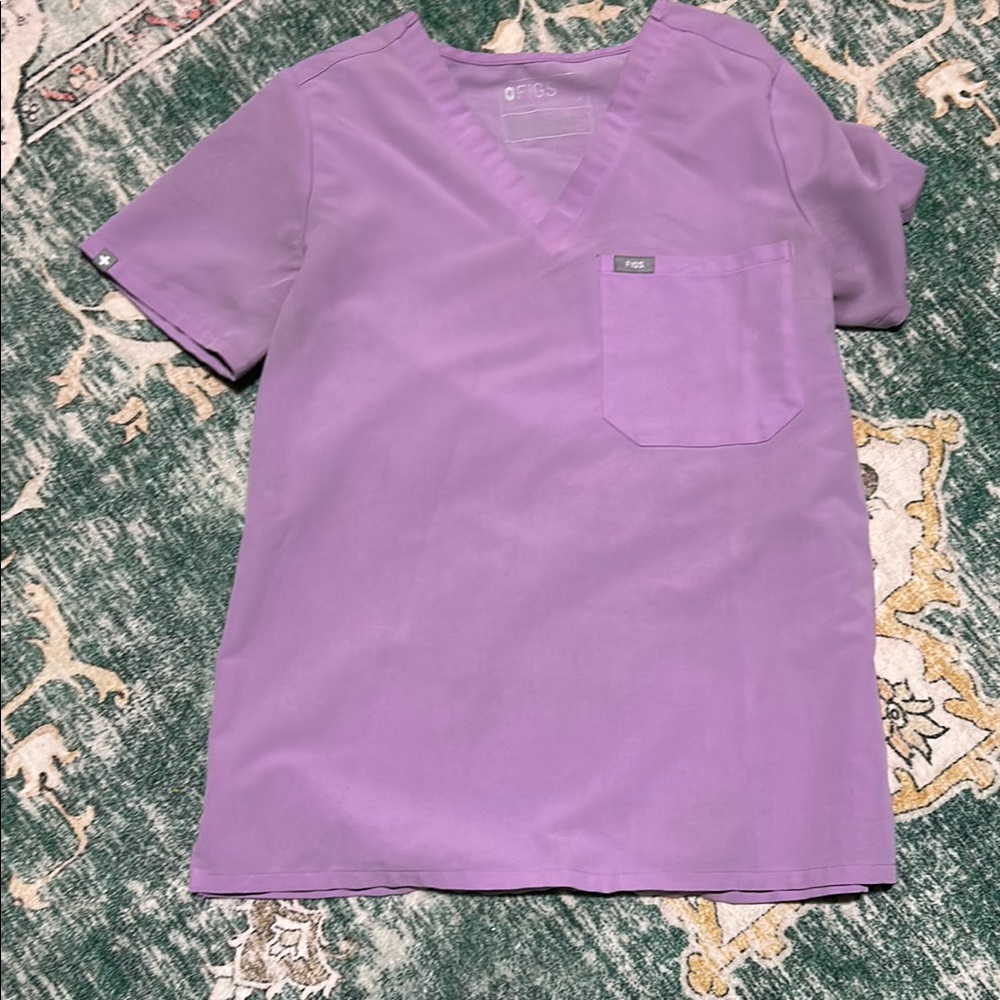 FIGS Purple Scrub Top and bottoms